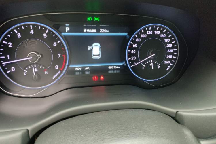 Used Hyundai Palisade 2021 3.5L Automatic 4x4 GLS Odometer Close Up