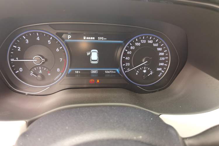 Used Hyundai Palisade 2021 3.5L Automatic 4x4 GLS Odometer Close Up
