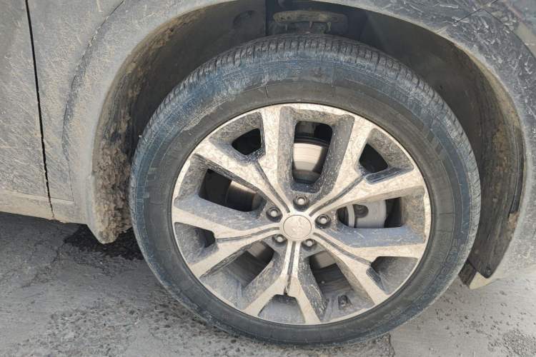 Used Hyundai Palisade 2021 3.5L Automatic 4x4 GLS Right Front Wheel Hub