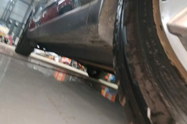 Used Hyundai Palisade 2021 3.5L Automatic 4x4 GLS Right Side Sill