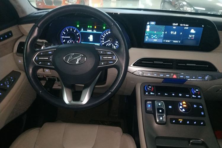 Used Hyundai Palisade 2021 3.5L Automatic 4x4 GLS Steering Wheel