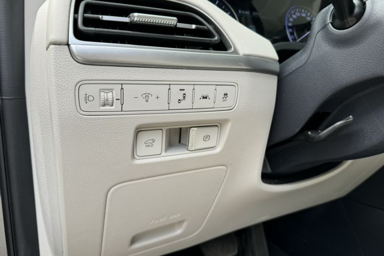 Used Hyundai Palisade 2021 3.5L Automatic 4x4 GLS Interior 7