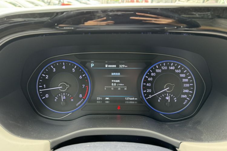 Used Hyundai Palisade 2021 3.5L Automatic 4x4 GLS Odometer Close Up