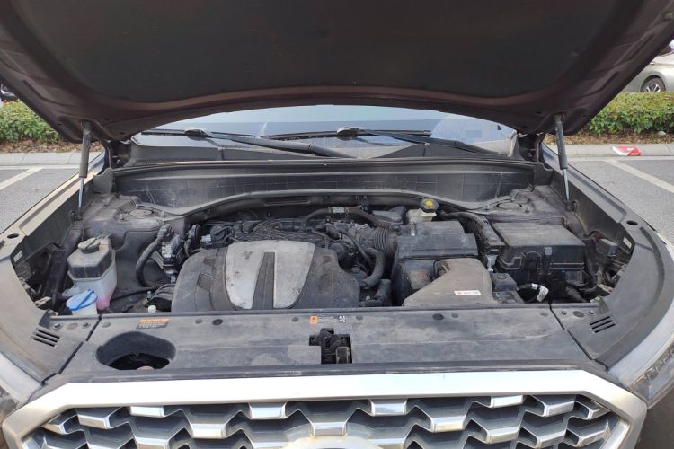 Used Hyundai Palisade 2021 3.5L Automatic 4x4 GLS Engine Bay