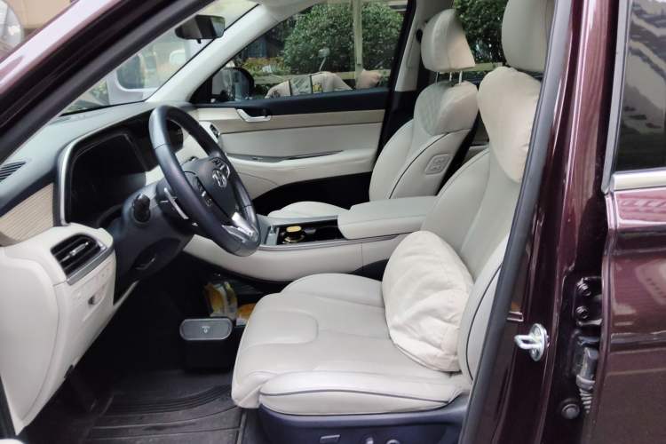 Used Hyundai Palisade 2021 3.5L Automatic 4x4 GLS Left Front Seat