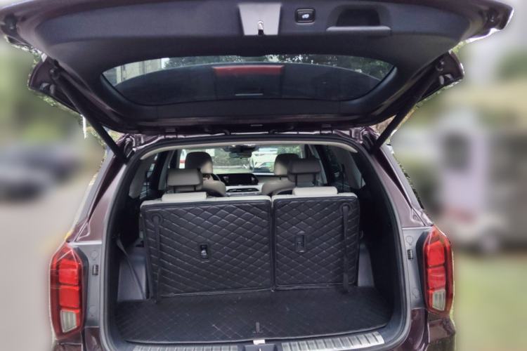 Used Hyundai Palisade 2021 3.5L Automatic 4x4 GLS Trunk