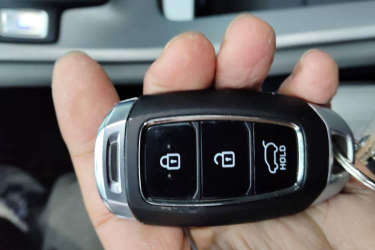 Used Hyundai Palisade 2021 3.5L Automatic 4x4 GLS Vehicle Key