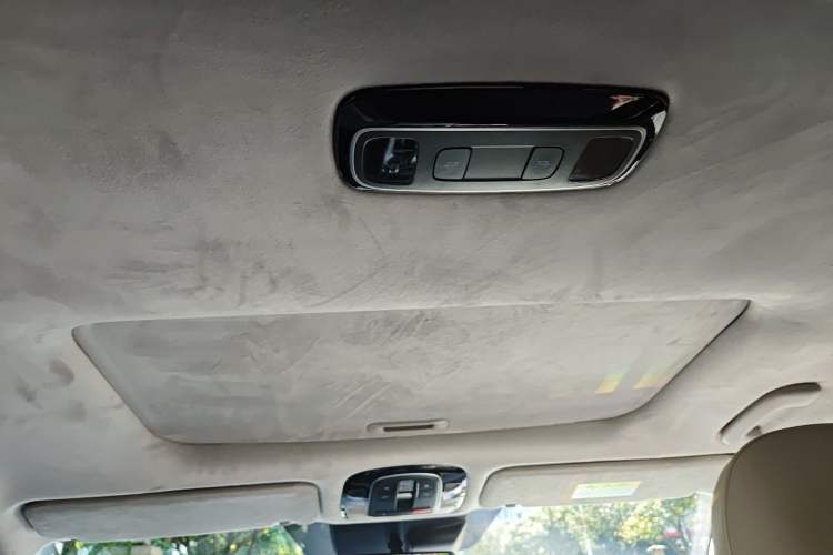 Used Hyundai Palisade 2021 3.5L Automatic 4x4 GLS Headliner