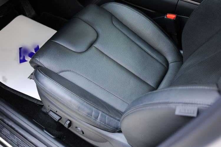 Used Hyundai Palisade 2021 3.5L Automatic 4x4 GLS Interior 7