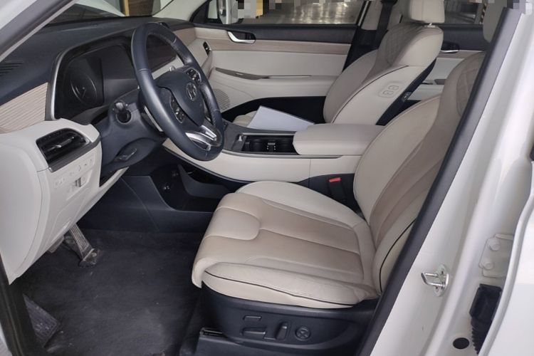 Used Hyundai Palisade 2021 3.5L Automatic 4x4 GLS Left Front Seat