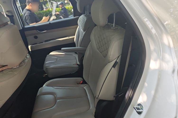 Used Hyundai Palisade 2021 3.5L Automatic 4x4 GLS Left Rear Seat