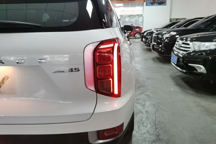 Used Hyundai Palisade 2021 3.5L Automatic 4x4 GLS Right Rear Taillight