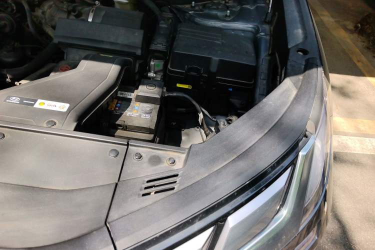 Used Hyundai Palisade 2023 3.5L Automatic 4x4 the Appreciator Plus Version Engine Bay Left