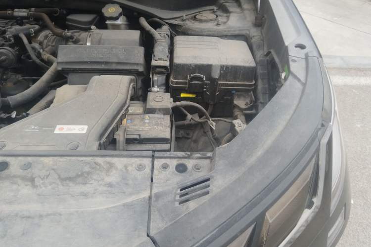 Used Hyundai Palisade 2023 3.5L Automatic 2WD GL Engine Bay Left