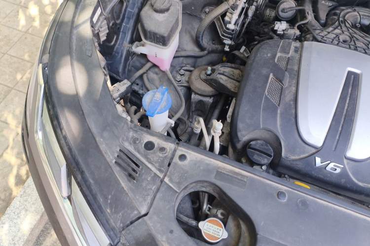 Used Hyundai Palisade 2023 3.5L Automatic 4x4 the Appreciator Plus Version Engine Bay Right