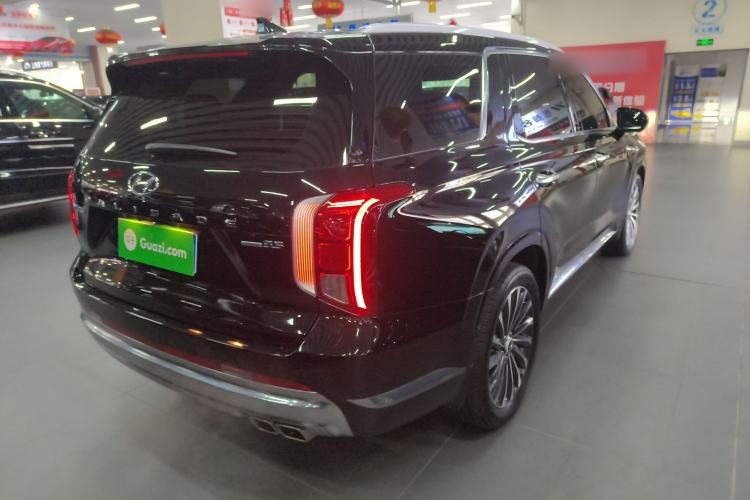 Used Hyundai Palisade 2023 3.5L Automatic All-Wheel Drive Calligraphy Exterior 5