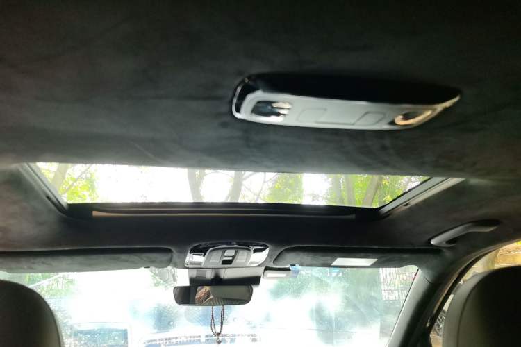 Used Hyundai Palisade 2023 3.5L Automatic 4x4 the Appreciator Plus Version Headliner