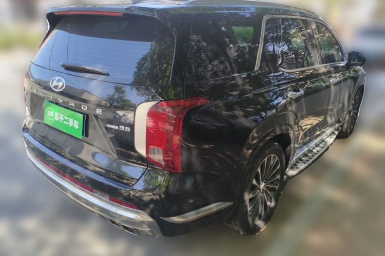 Used Hyundai Palisade 2023 3.5L Automatic 4x4 the Appreciator Plus Version Rear Right 45 Deg