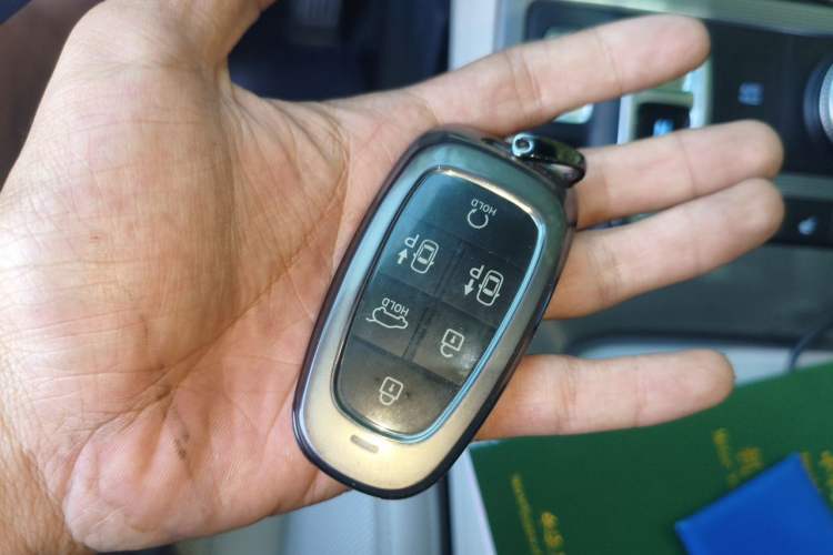 Used Hyundai Palisade 2023 3.5L Automatic 4x4 the Appreciator Plus Version Vehicle Key