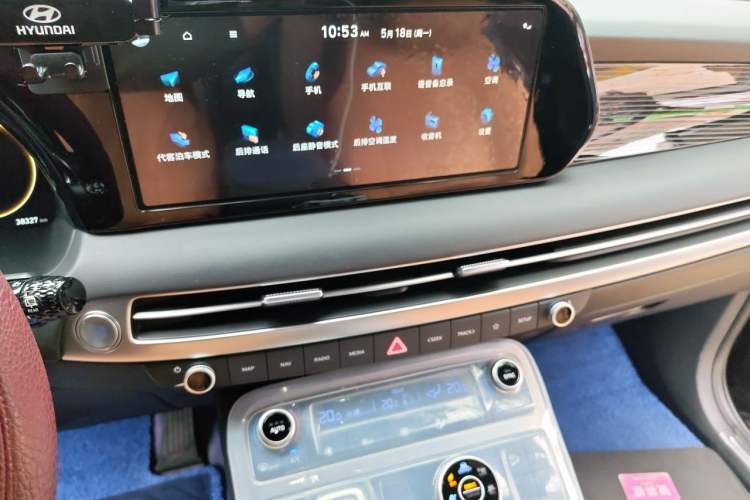 Used Hyundai Palisade 2023 3.5L Automatic All-Wheel Drive Calligraphy Audio And AC Panel