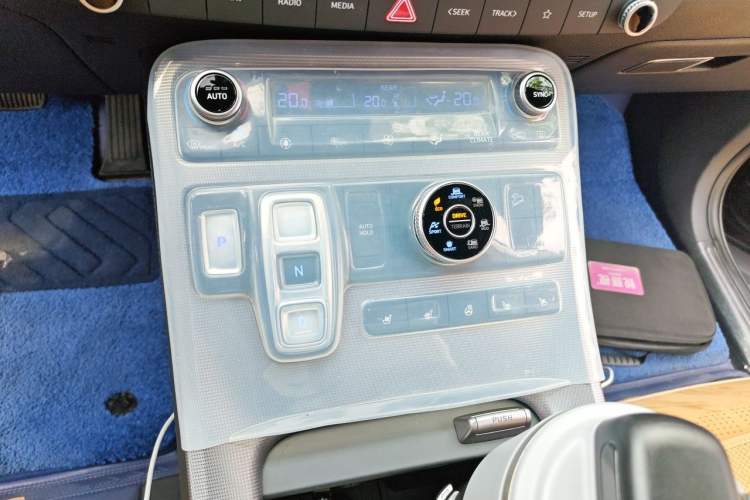 Used Hyundai Palisade 2023 3.5L Automatic All-Wheel Drive Calligraphy Gear Lever