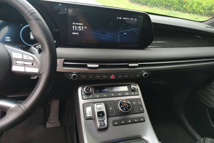 Used Hyundai Palisade 2023 3.5L Automatic All-Wheel Drive Calligraphy Audio And AC Panel