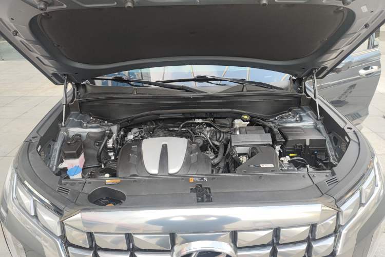 Used Hyundai Palisade 2023 3.5L Automatic All-Wheel Drive Calligraphy Engine Bay