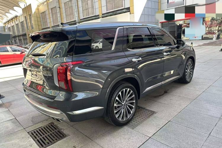 Used Hyundai Palisade 2023 3.5L Automatic All-Wheel Drive Calligraphy Exterior 6