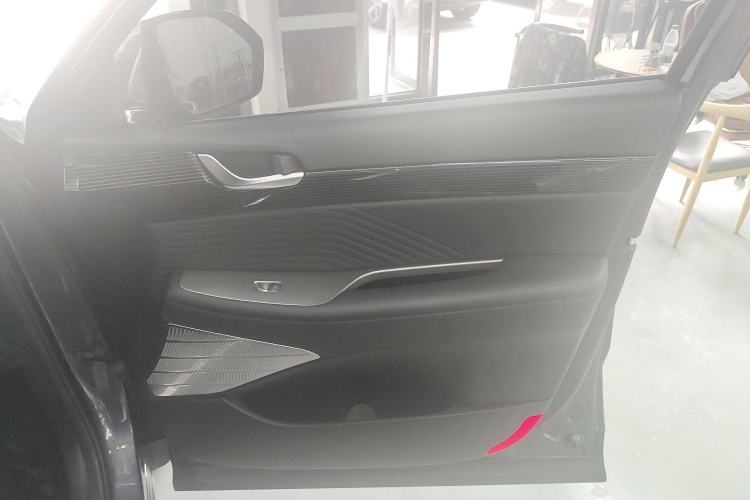 Used Hyundai Palisade 2023 3.5L Automatic All-Wheel Drive Calligraphy Interior 2