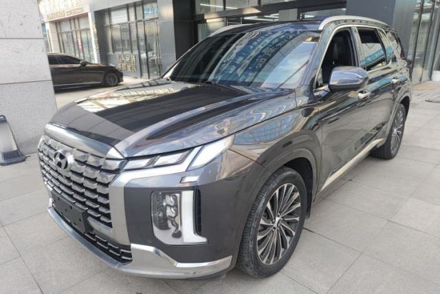 Used Hyundai Palisade 2023 3.5L Automatic All-Wheel Drive Calligraphy
