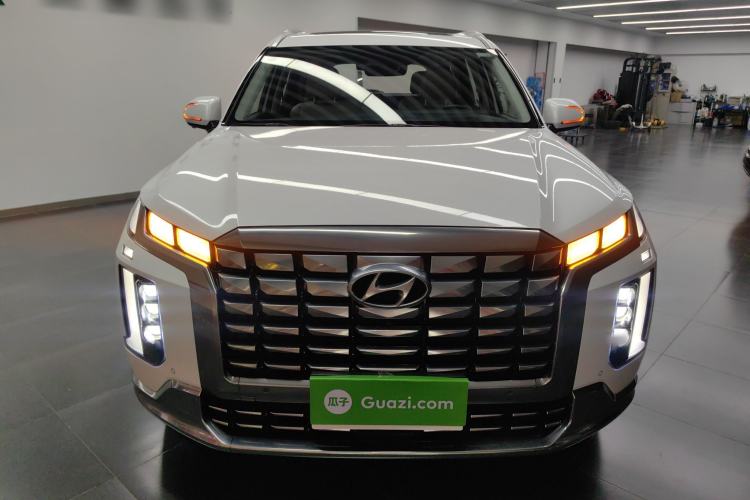 Used Hyundai Palisade 2023 3.5L Automatic All-Wheel Drive Calligraphy Front