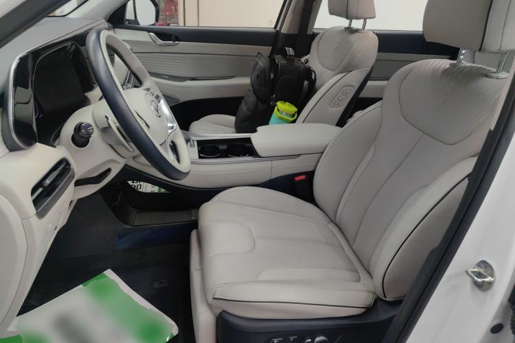 Used Hyundai Palisade 2023 3.5L Automatic All-Wheel Drive Calligraphy Left Front Seat