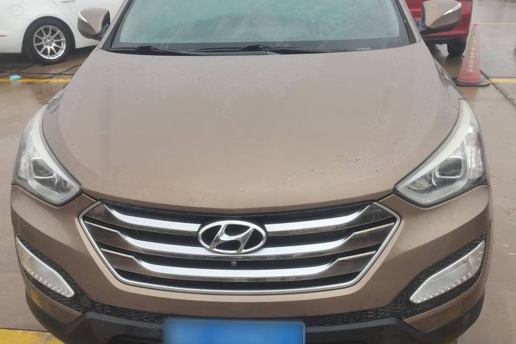 Used Hyundai Santa Fe 2015 2.0T Automatic All-Wheel Drive Smart Version 5 Seats Exterior 1