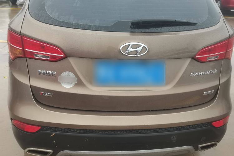 Used Hyundai Santa Fe 2015 2.0T Automatic All-Wheel Drive Smart Version 5 Seats Exterior 6