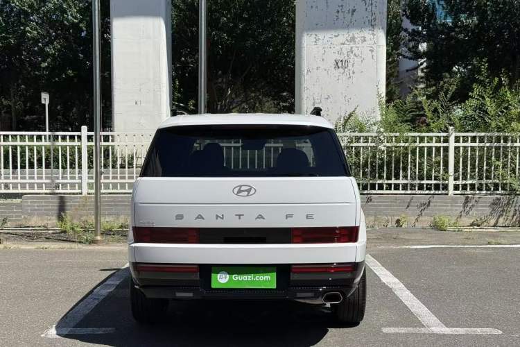 Used Hyundai Santa Fe 2024 2.0T Connoisseur Pro Max Exterior 4