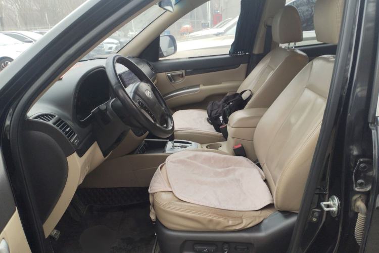 Used Hyundai Santa Fe 2010 2.4 Ultimate Edition 7-Seater Four-Wheel Drive Left Front Seat