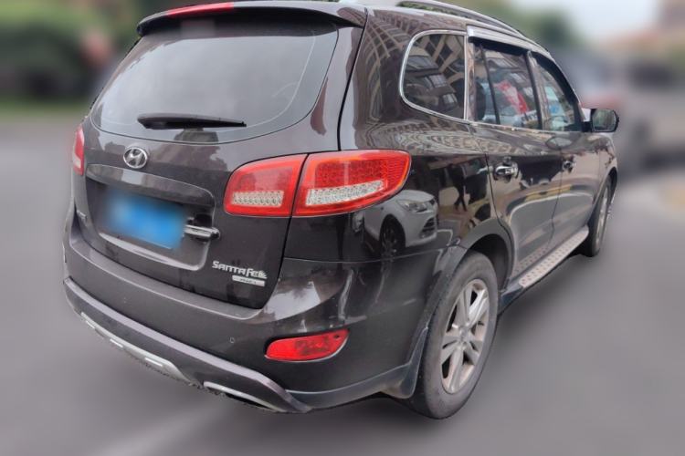 Used Hyundai Santa Fe 2010 2.4 Ultimate Edition 7-Seater Four-Wheel Drive Rear Right 45 Deg