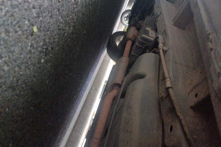Used Hyundai Santa Fe  Chassis Rear Left
