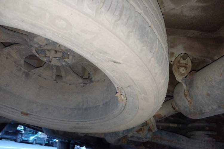 Used Hyundai Santa Fe  Chassis Rear