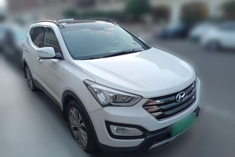 Used Hyundai Santa Fe  Front Right 45 Deg