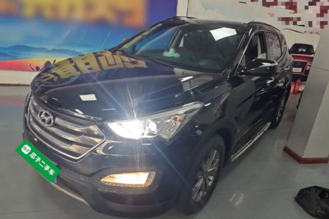 Used Hyundai Santa Fe 2013 2.4L Automatic Two-Wheel Drive Smart Version