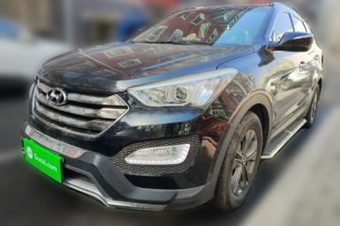 Used Hyundai Santa Fe 2013 2.4L Automatic 4x4 Smart Version