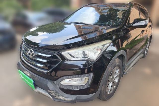 Używany Hyundai Santa Fe 2013 2.4L Automatic 2WD Comfort Edition