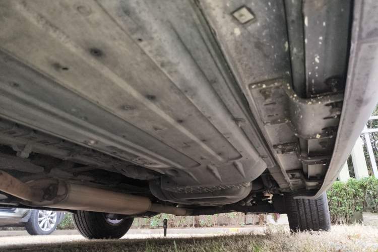Used Hyundai Santa Fe 2013 2.4L Automatic Two-Wheel Drive Smart Version Chassis Front Left