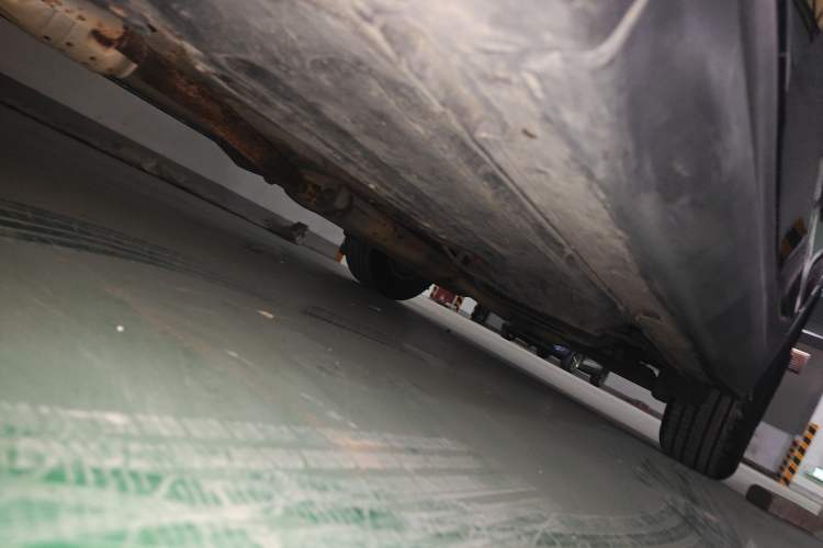 Used Hyundai Santa Fe 2013 2.4L Manual Two-Wheel Drive Comfort Version Chassis Front Left