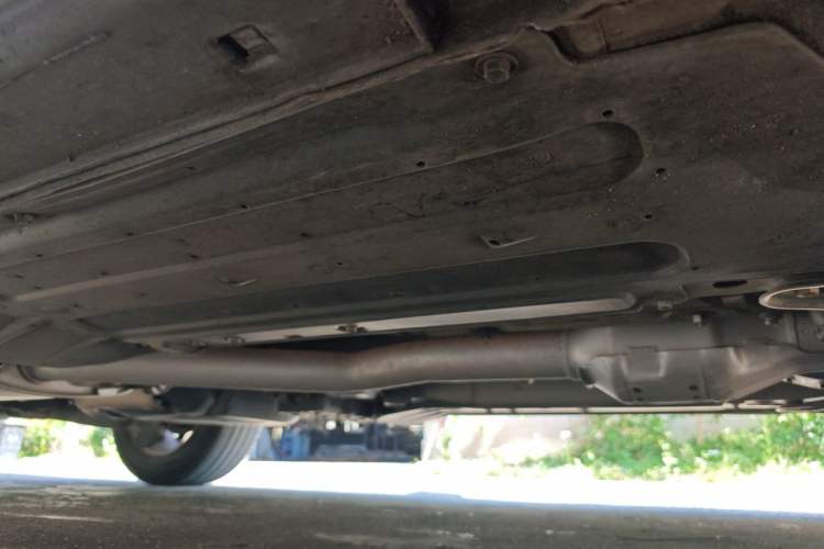 Used Hyundai Santa Fe 2013 2.0T Automatic All-Wheel Drive Top Trim Chassis Front Right
