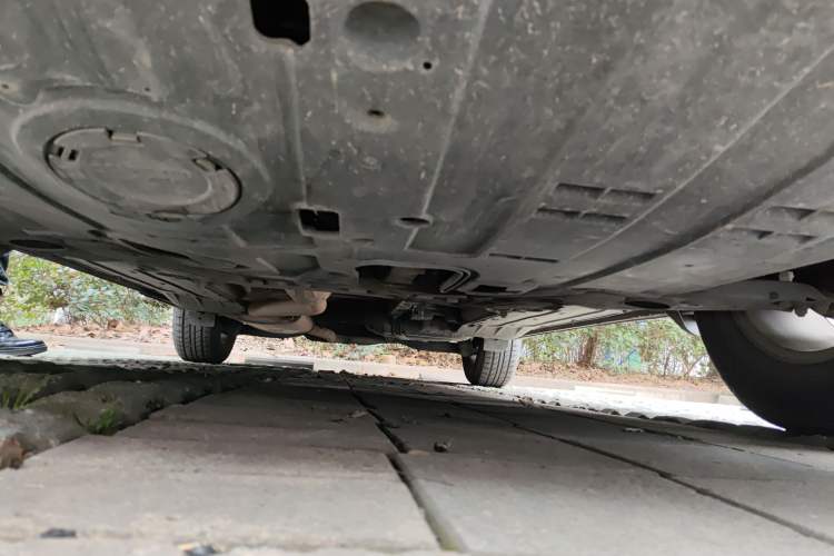 Used Hyundai Santa Fe 2013 2.4L Automatic 2WD Comfort Edition Chassis Front