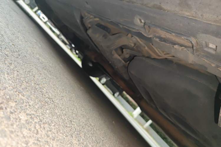 Used Hyundai Santa Fe 2013 2.4L Automatic Two-Wheel Drive Smart Version Chassis Rear Left