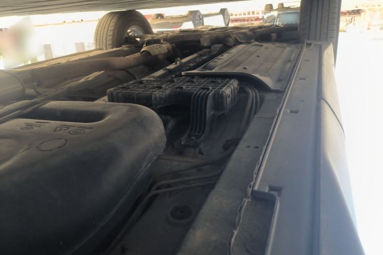 Used Hyundai Santa Fe 2013 2.4L Automatic Two-Wheel Drive Smart Version Chassis Rear Left