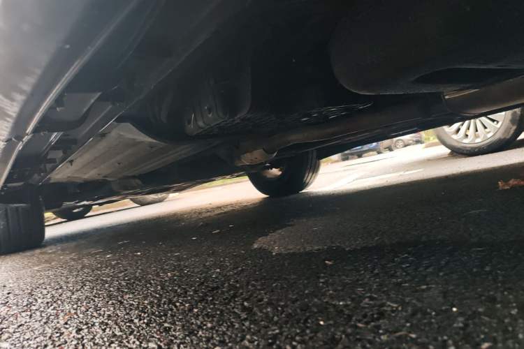 Used Hyundai Santa Fe 2013 2.4L Automatic 4x4 Smart Version Chassis Rear Left